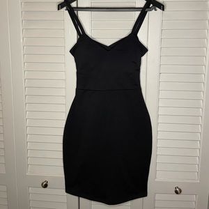 Fabletics | Malindi Black Criss Cross Back Dress | size: XS